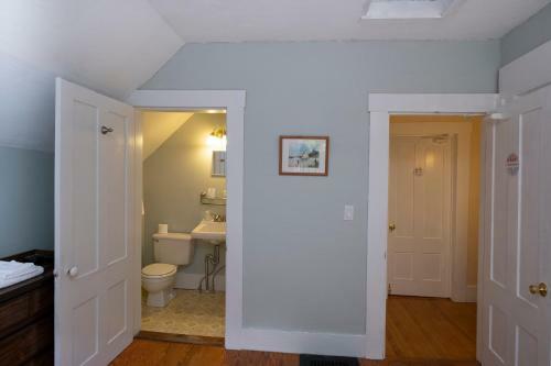 Bed & Breakfast The Karass Inn