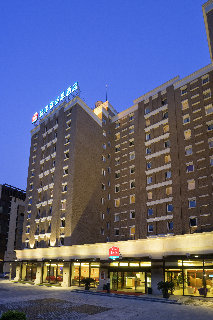 Hotel Ibis Lian Yang