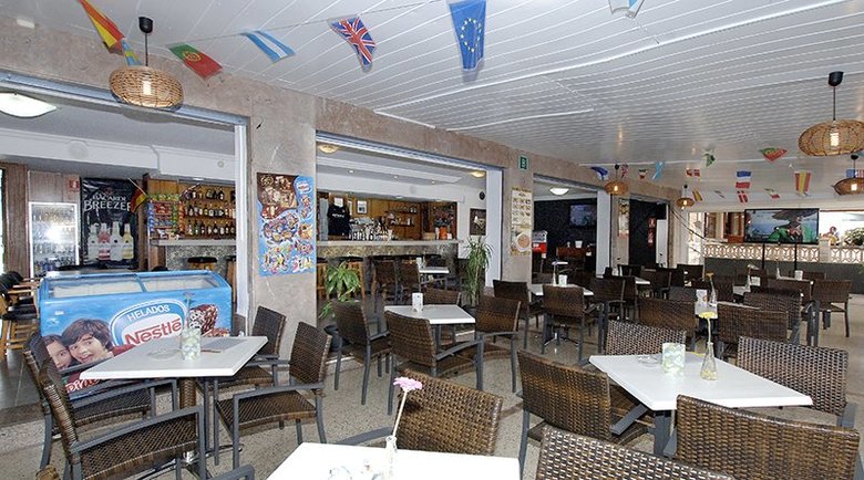 Sur Beach Hotel