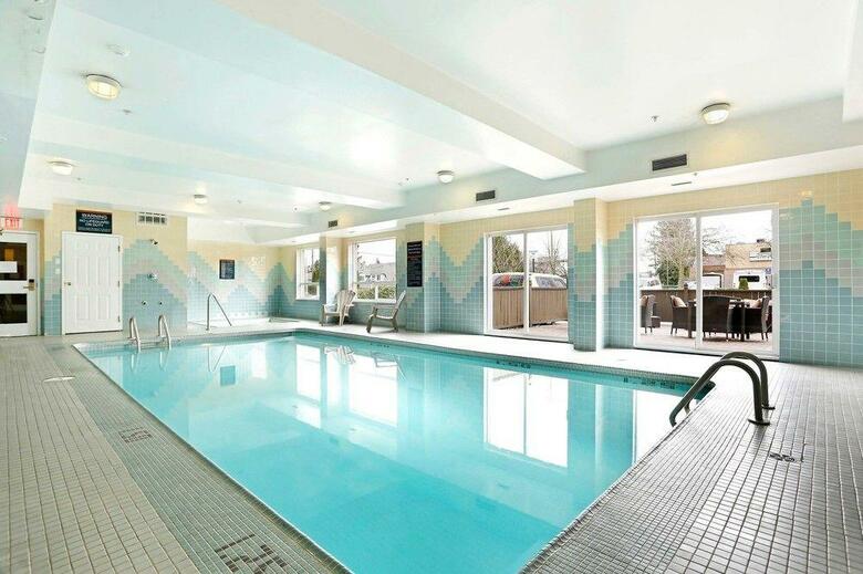 Sandman Hotel Vancouver Airport