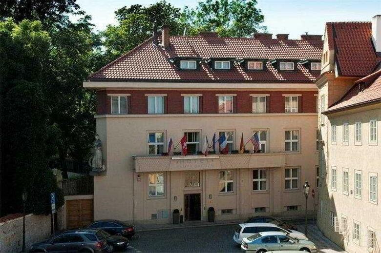 Hotel Kampa Garden