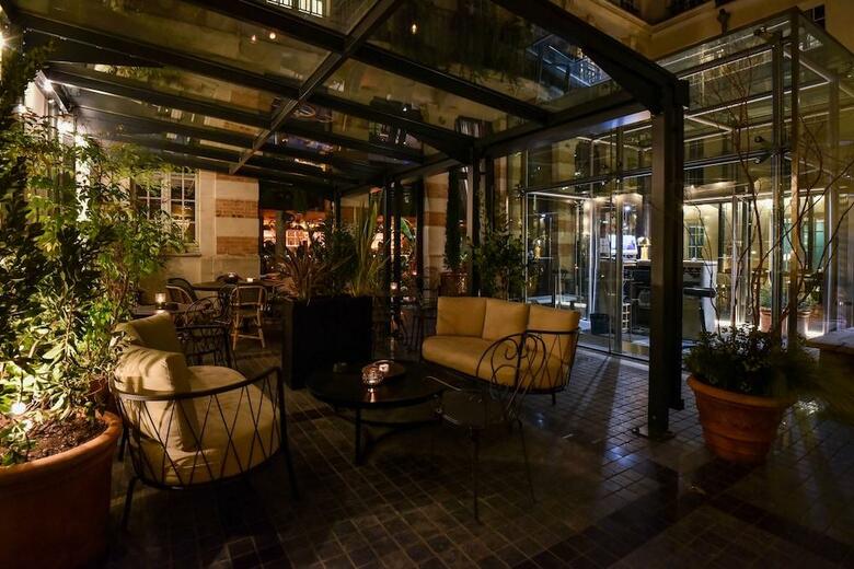 Hotel Kube