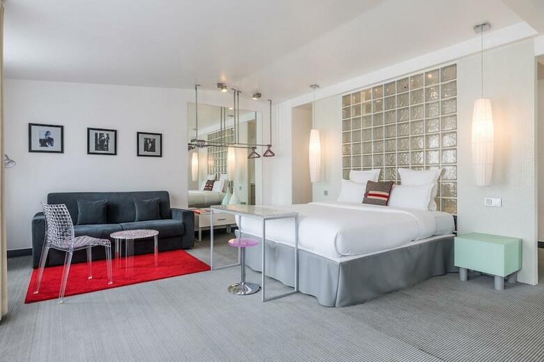 Hotel Kube