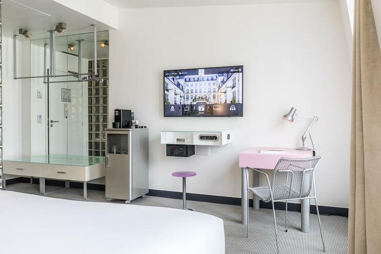 Hotel Kube