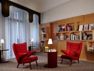 Hotel Lanson Place