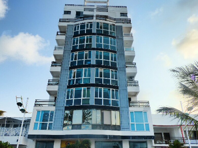 Aparthotel Kristhal Plaza