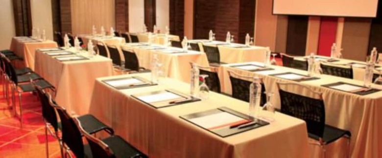 Hotel Dusitd2 Chiang Mai