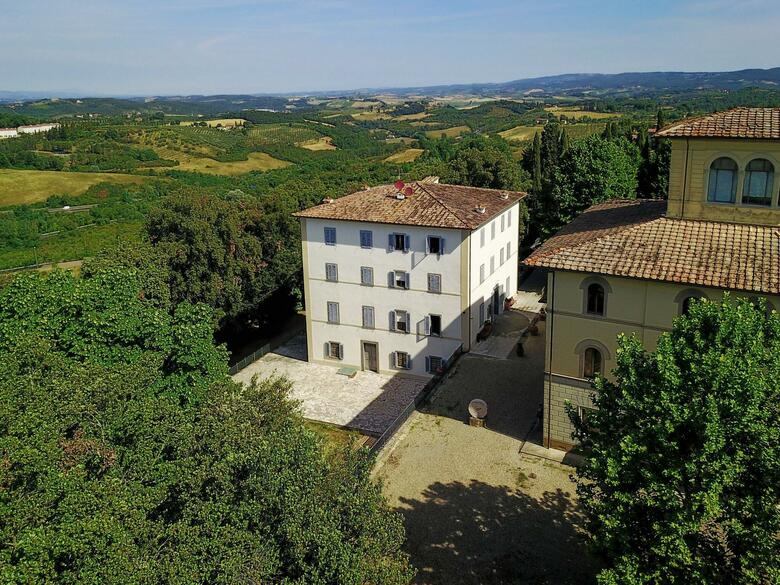 Hotel Villa Montarioso