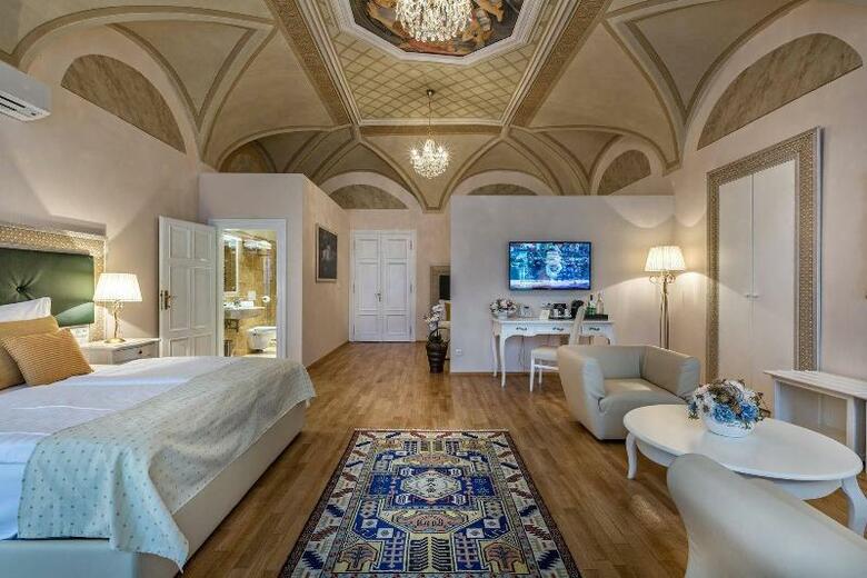 Hotel Residence U Malvaze