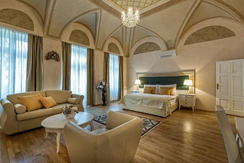 Hotel Residence U Malvaze