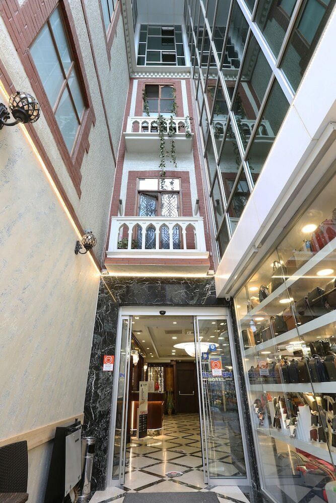 Alpinn Hotel
