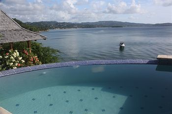 Hotel Calabash Cove Resort And Spa