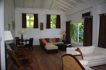 Hotel Calabash Cove Resort And Spa