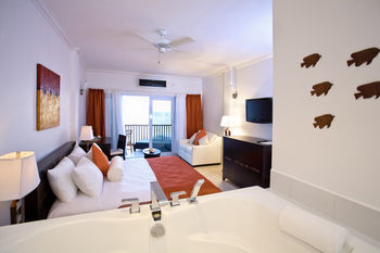 Hotel Calabash Cove Resort And Spa