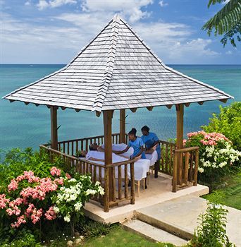 Hotel Calabash Cove Resort And Spa