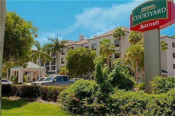 Hotel Courtyard By Marriott