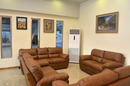 Silver Green Hotel