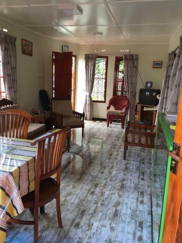 Bed & Breakfast B.rose House