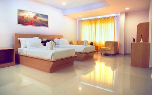 Hotel Rainbow Suites