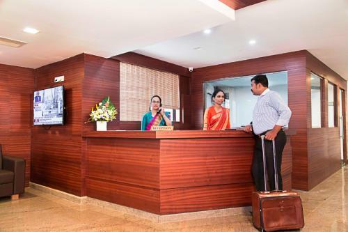 Hotel Rainbow Suites