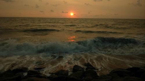Sri Beach Bungalows And Villa