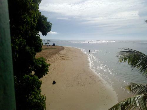 Hostal Sayuri Beach Hotel