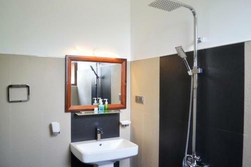 Hostal White House Hotel Mirissa