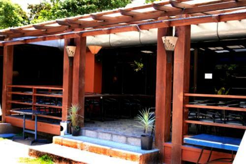 Mo2 Westown Hotel - Mandalagan