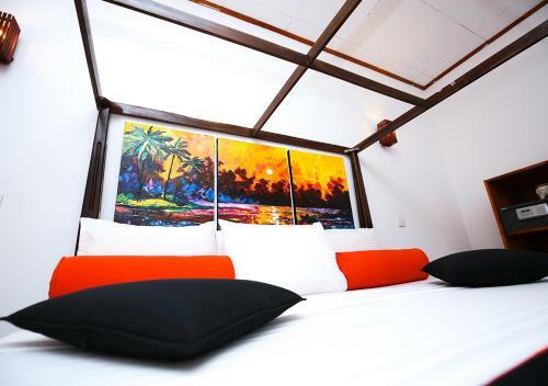 Bed & Breakfast Celestial Inn