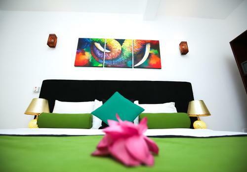 Bed & Breakfast Celestial Inn