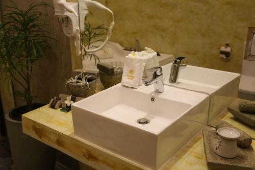 Hotel Tranquil Negombo Boutique