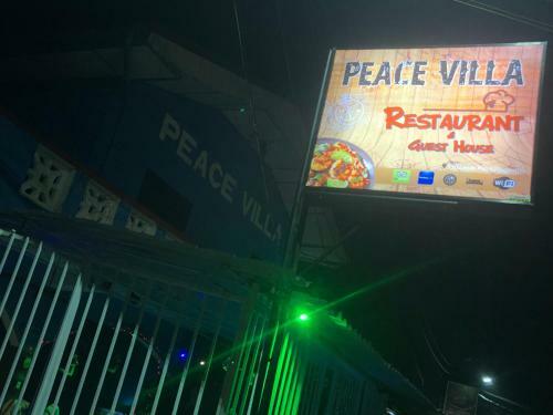 Hostal Peace Villa