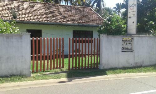 Hostal Sunray Rest - Beach View Homestay