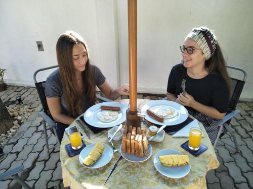 Hostal Dions Guest House