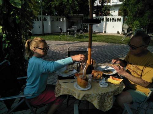 Hostal Dions Guest House