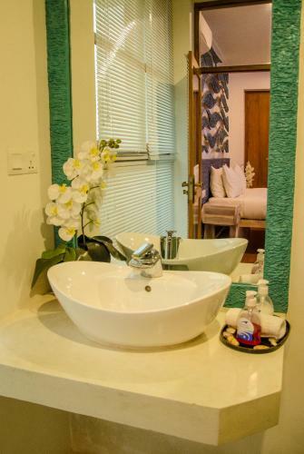 Hostal Binnacle Negombo