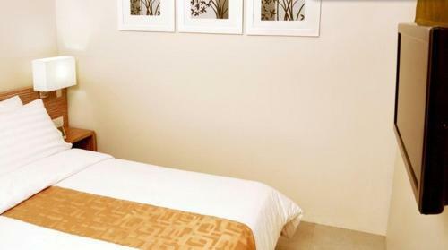 Lodge Azalea Residences Baguio