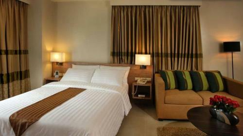 Lodge Azalea Residences Baguio