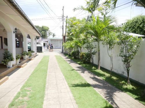 Hostal Ocean View Tourist Guest House