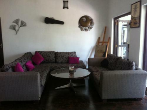 Hostal Friends Guesthouse