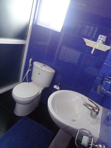 Hostal Blue Elephant Tourist Guesthouse