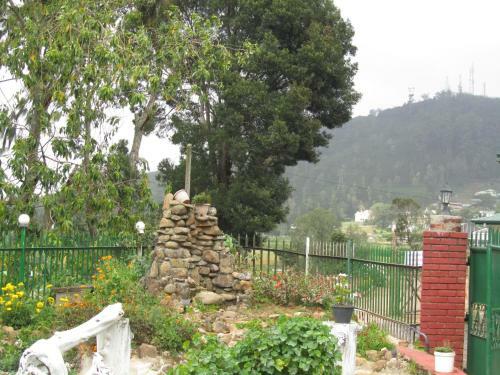 Hostal Hill View Guest Inn