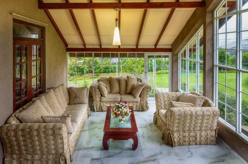 Villa Lemon Court
