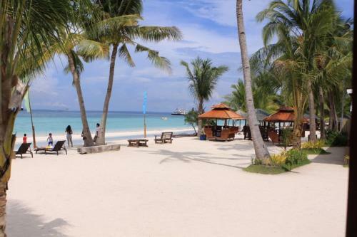Hotel Anika Island Resort