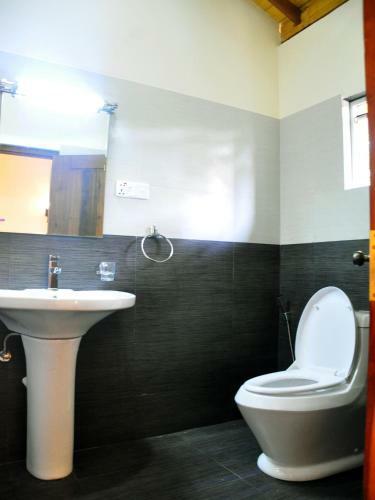 Hotel New Tour Inn