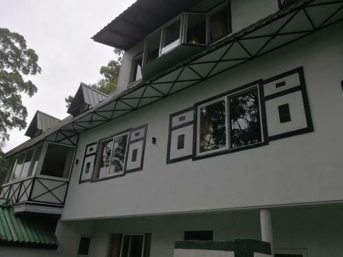 Hotel New Tour Inn