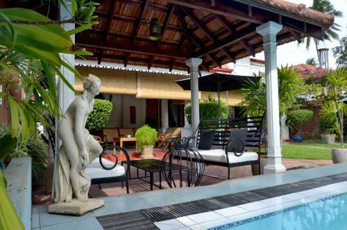 Hostal Ayubowan Guesthouse