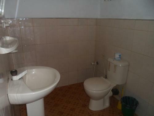 Hostal Thisal Guest House