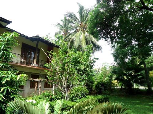 Hotel 32 Themansala Rest