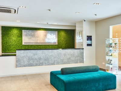 Fragrance Hotel Emerald